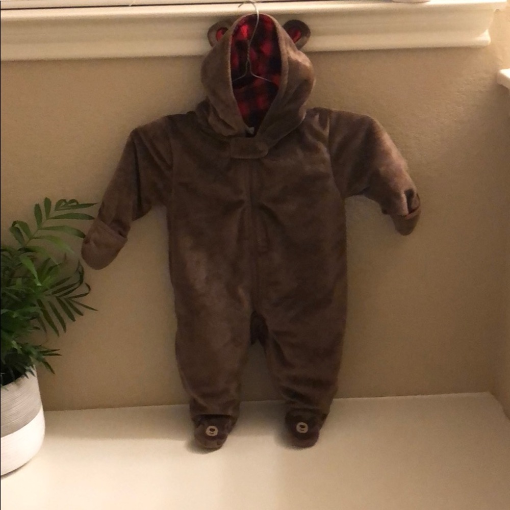 Bear snow suit